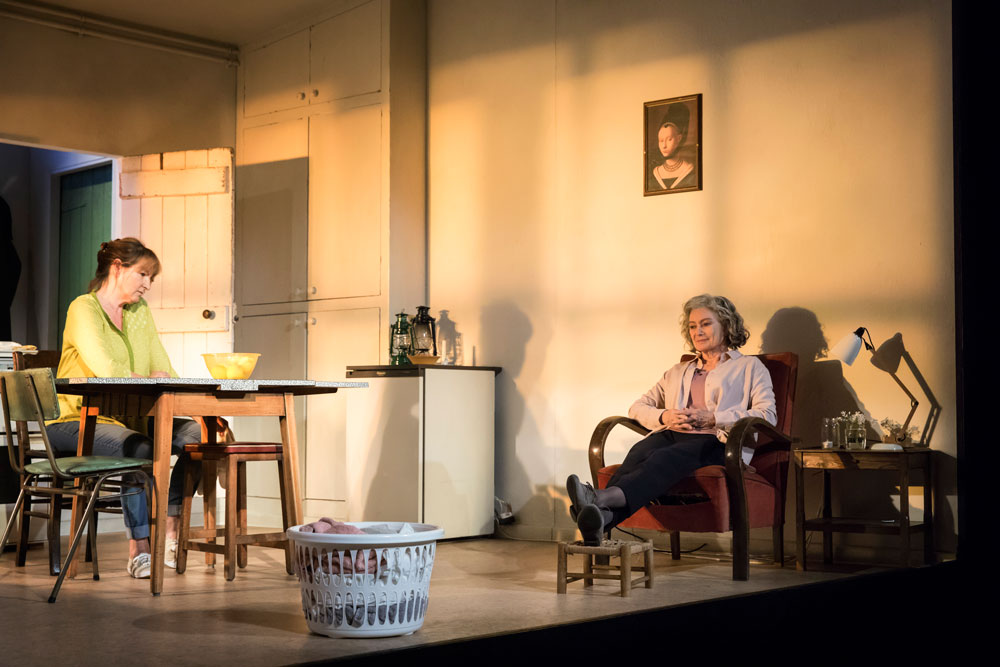 Deborah Findlay and Francesca Annis in The Children by Lucy Kirkwood (Photo: Johan Persson)